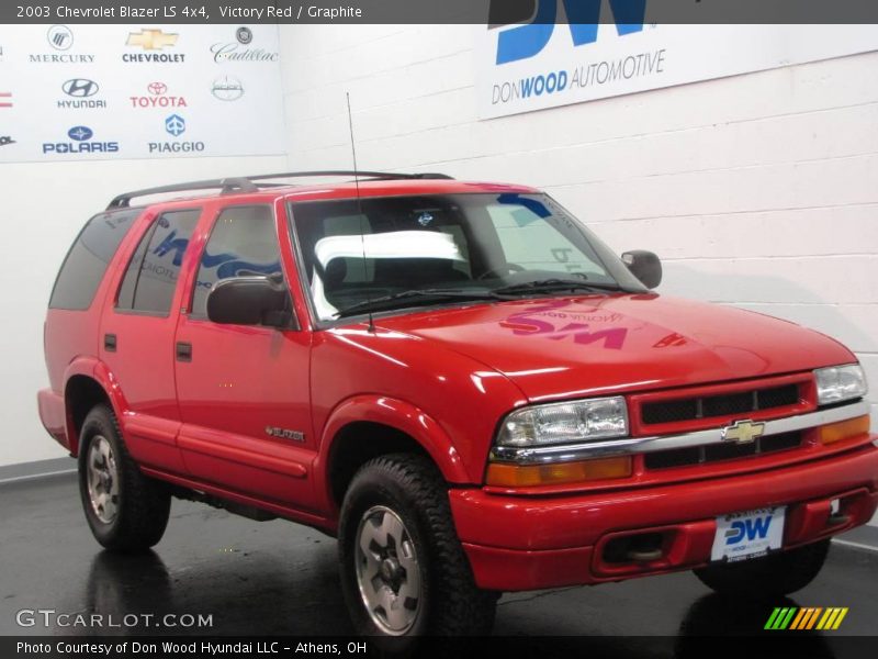 Victory Red / Graphite 2003 Chevrolet Blazer LS 4x4