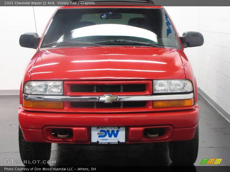 Victory Red / Graphite 2003 Chevrolet Blazer LS 4x4