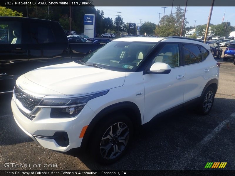 Snow White Pearl / Black 2022 Kia Seltos EX AWD