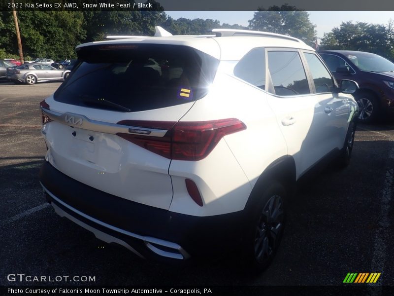 Snow White Pearl / Black 2022 Kia Seltos EX AWD