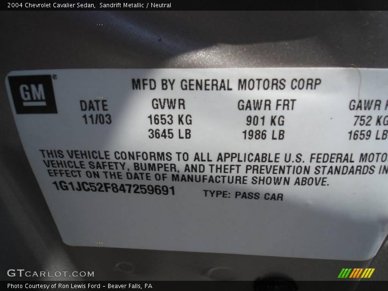Sandrift Metallic / Neutral 2004 Chevrolet Cavalier Sedan