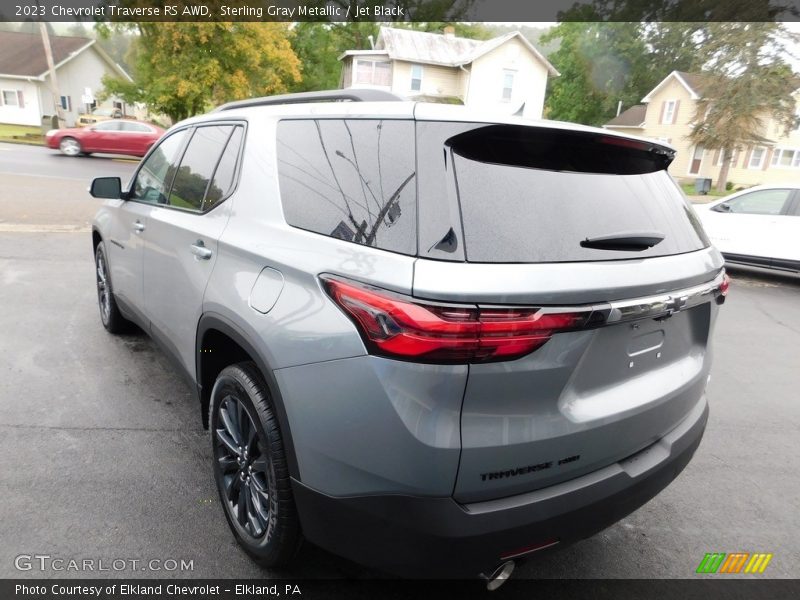 Sterling Gray Metallic / Jet Black 2023 Chevrolet Traverse RS AWD