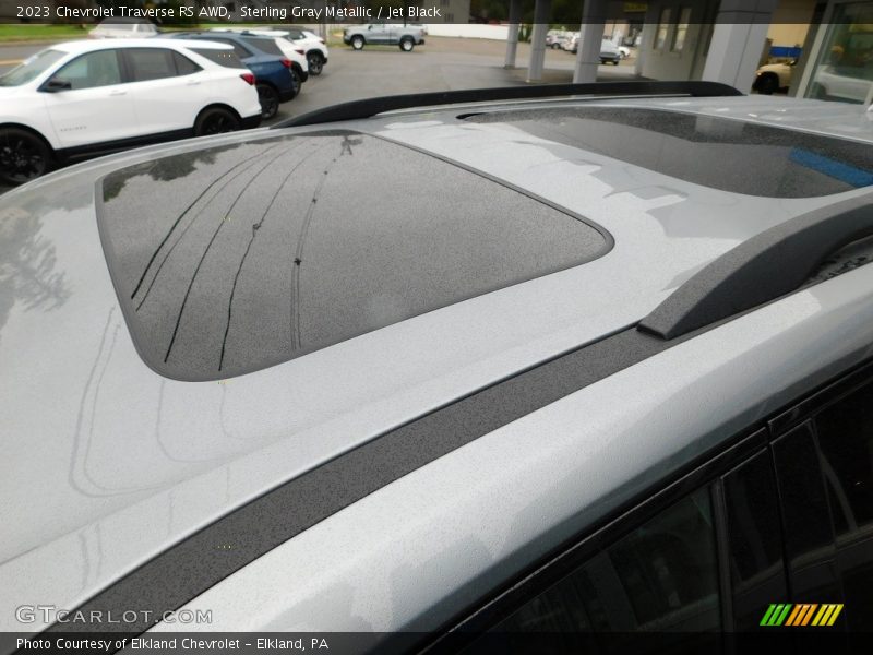 Sterling Gray Metallic / Jet Black 2023 Chevrolet Traverse RS AWD