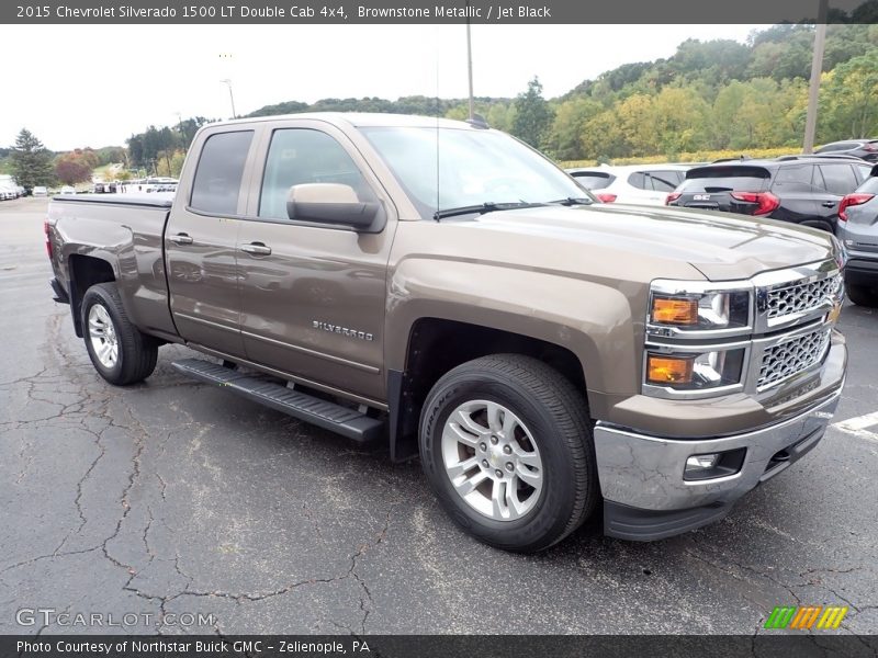 Front 3/4 View of 2015 Silverado 1500 LT Double Cab 4x4