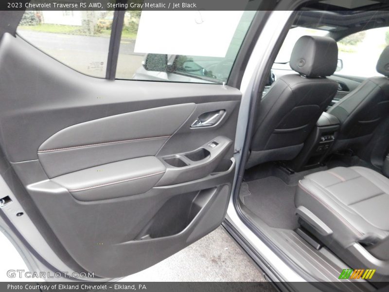 Sterling Gray Metallic / Jet Black 2023 Chevrolet Traverse RS AWD