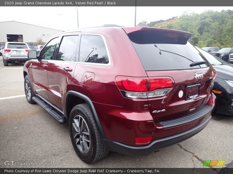 Velvet Red Pearl / Black 2020 Jeep Grand Cherokee Laredo 4x4