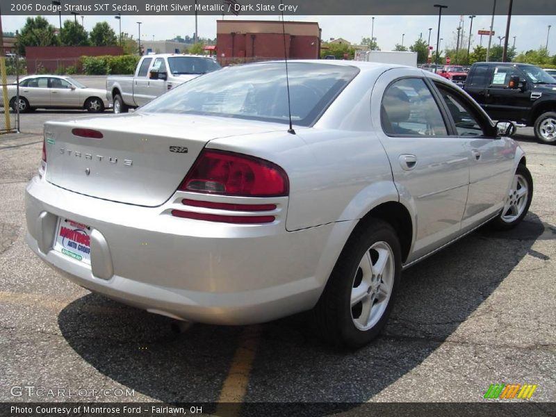 Bright Silver Metallic / Dark Slate Grey 2006 Dodge Stratus SXT Sedan