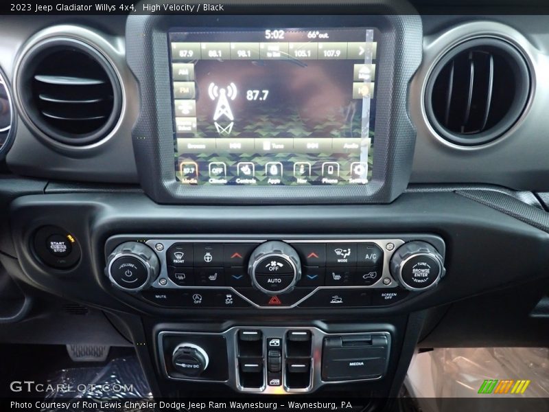 High Velocity / Black 2023 Jeep Gladiator Willys 4x4