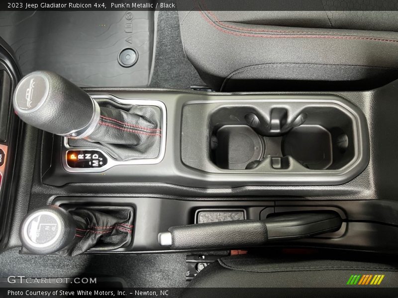  2023 Gladiator Rubicon 4x4 8 Speed Automatic Shifter