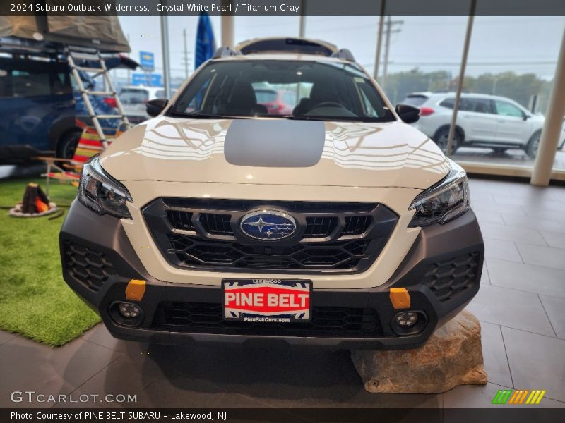 Crystal White Pearl / Titanium Gray 2024 Subaru Outback Wilderness