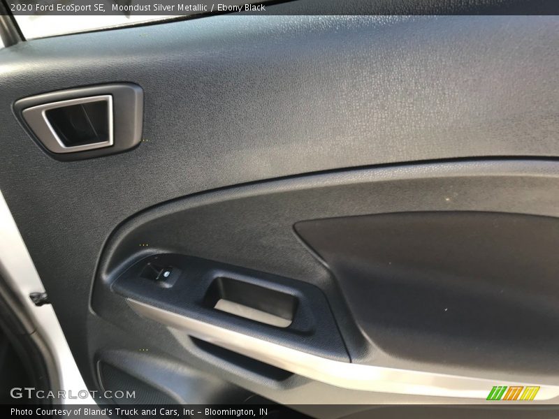 Moondust Silver Metallic / Ebony Black 2020 Ford EcoSport SE