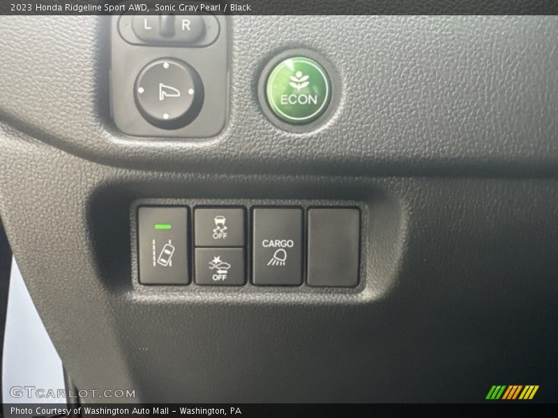 Controls of 2023 Ridgeline Sport AWD