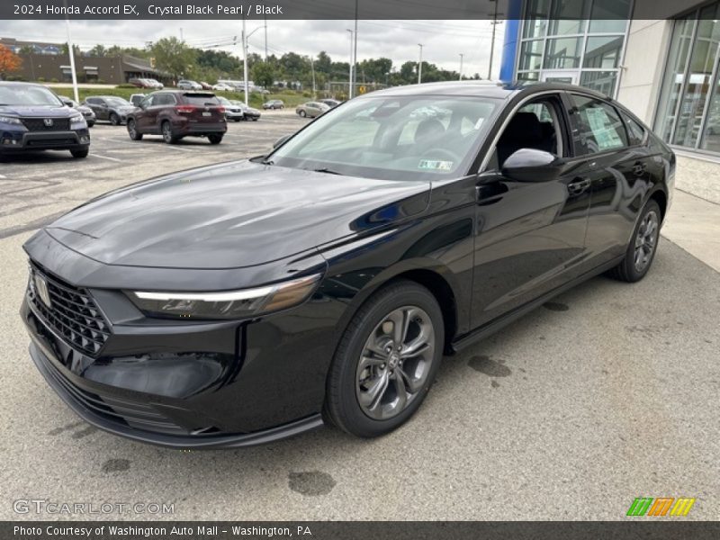 Front 3/4 View of 2024 Accord EX