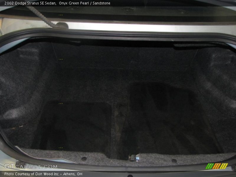 Onyx Green Pearl / Sandstone 2002 Dodge Stratus SE Sedan