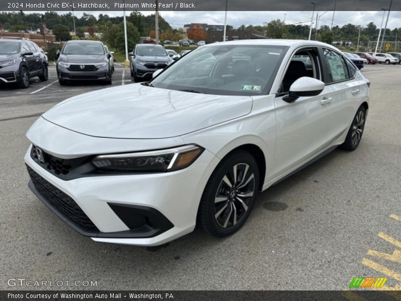 Front 3/4 View of 2024 Civic EX-L Hatchback