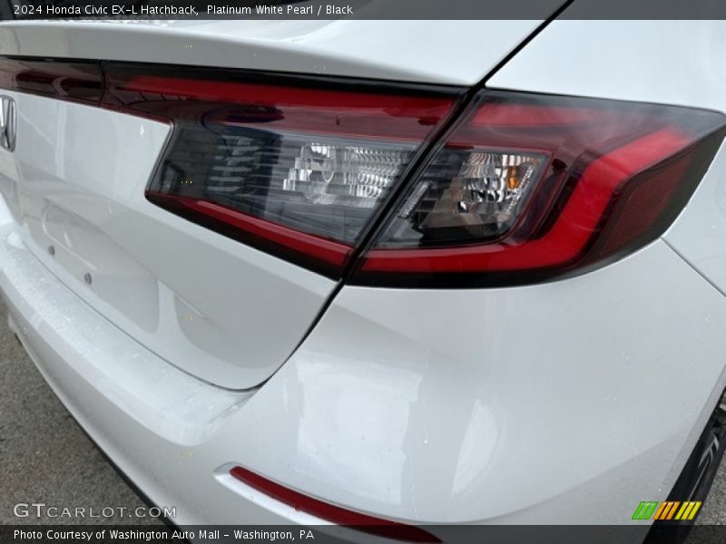 Platinum White Pearl / Black 2024 Honda Civic EX-L Hatchback