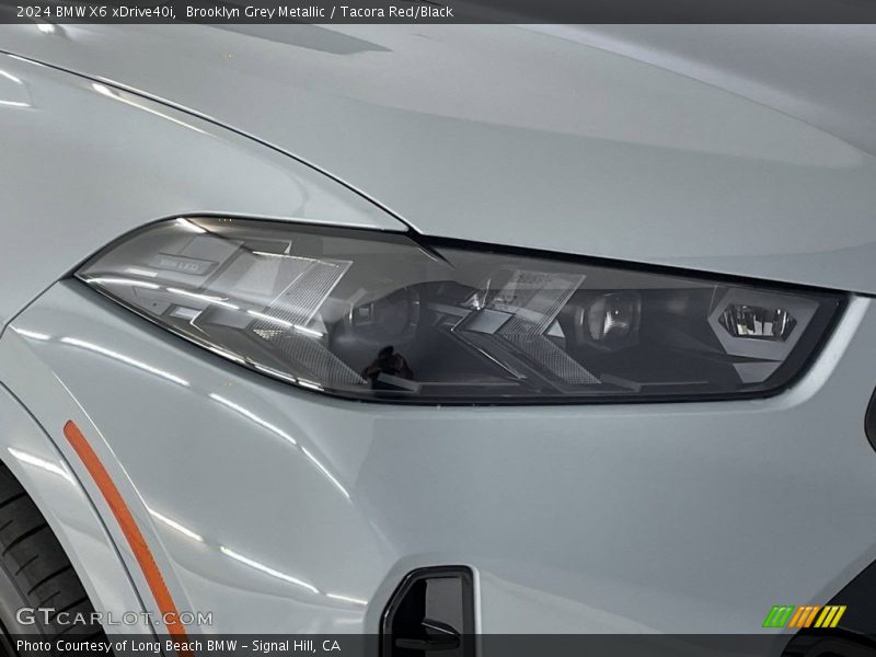 Brooklyn Grey Metallic / Tacora Red/Black 2024 BMW X6 xDrive40i