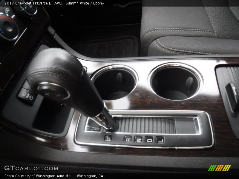 Summit White / Ebony 2017 Chevrolet Traverse LT AWD