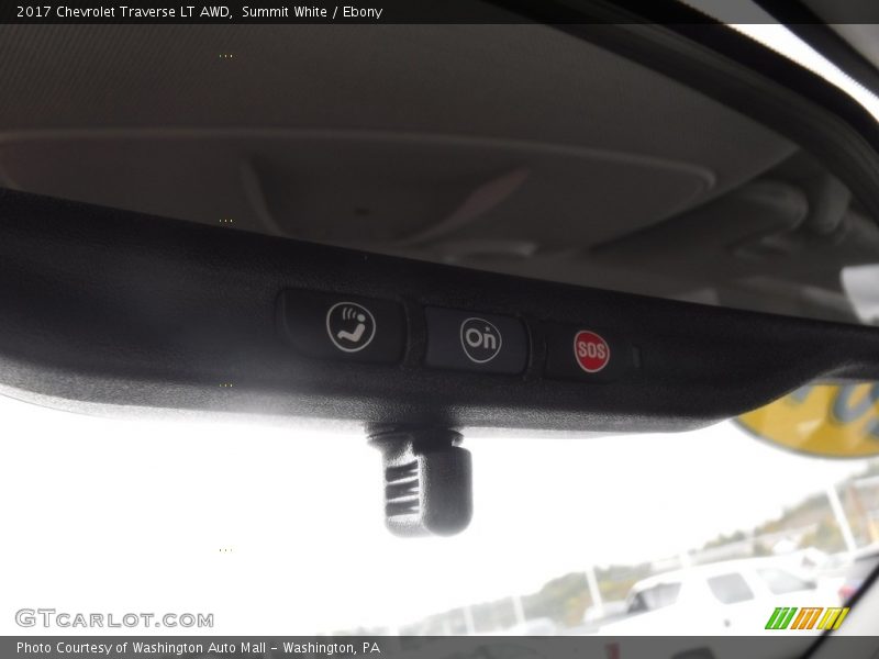 Summit White / Ebony 2017 Chevrolet Traverse LT AWD