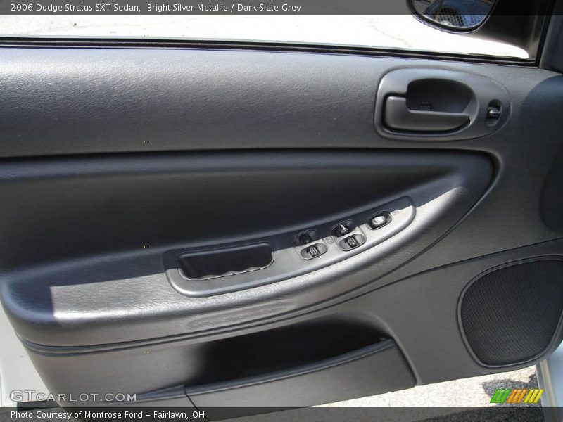 Bright Silver Metallic / Dark Slate Grey 2006 Dodge Stratus SXT Sedan