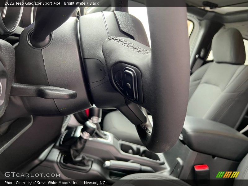  2023 Gladiator Sport 4x4 Steering Wheel