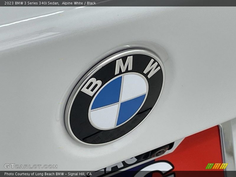 Alpine White / Black 2023 BMW 3 Series 340i Sedan