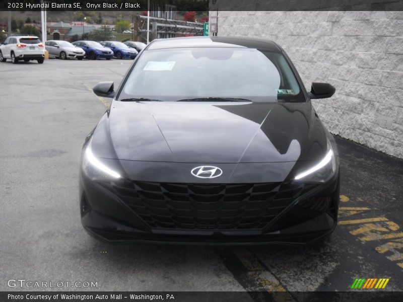 Onyx Black / Black 2023 Hyundai Elantra SE