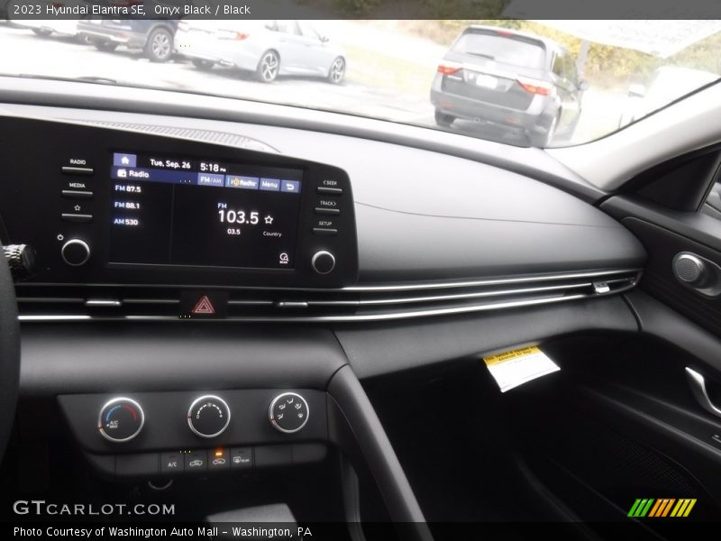 Onyx Black / Black 2023 Hyundai Elantra SE