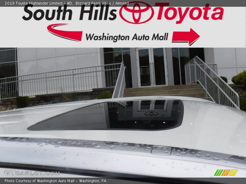 Blizzard Pearl White / Almond 2019 Toyota Highlander Limited AWD