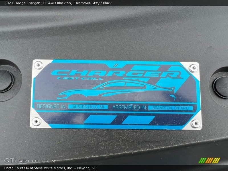 2023 Charger SXT AWD Blacktop Logo