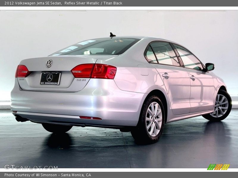 Reflex Silver Metallic / Titan Black 2012 Volkswagen Jetta SE Sedan