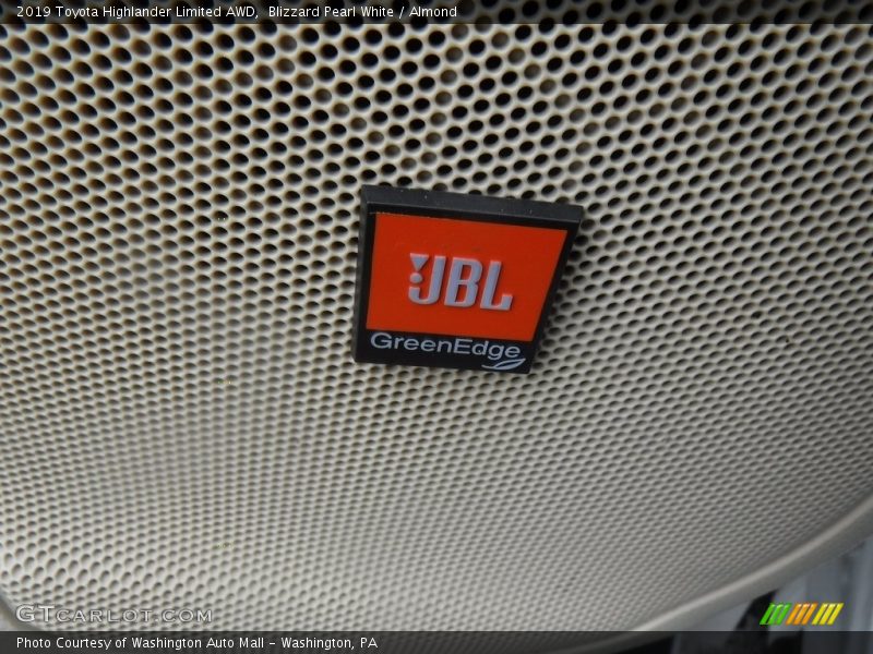 Blizzard Pearl White / Almond 2019 Toyota Highlander Limited AWD