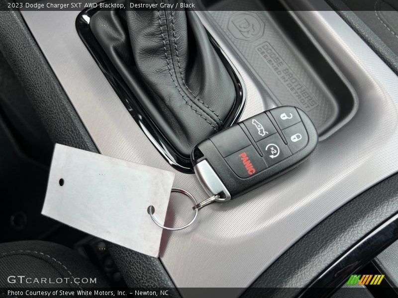 Keys of 2023 Charger SXT AWD Blacktop