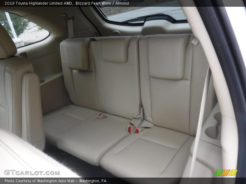 Blizzard Pearl White / Almond 2019 Toyota Highlander Limited AWD