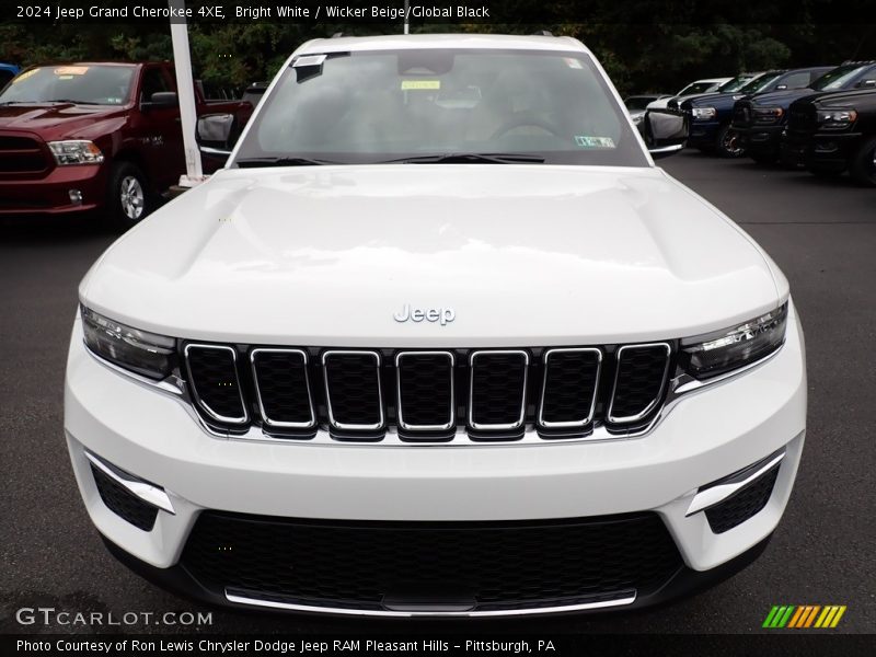  2024 Grand Cherokee 4XE Bright White