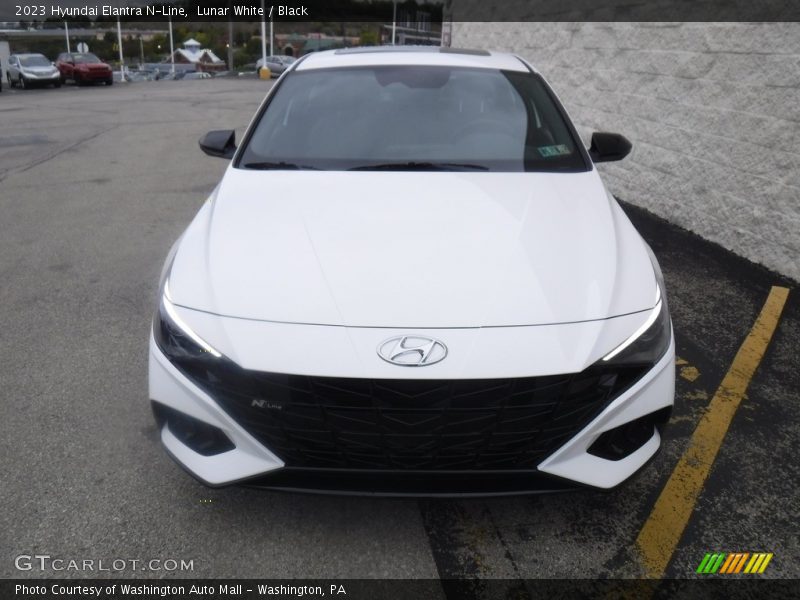 Lunar White / Black 2023 Hyundai Elantra N-Line