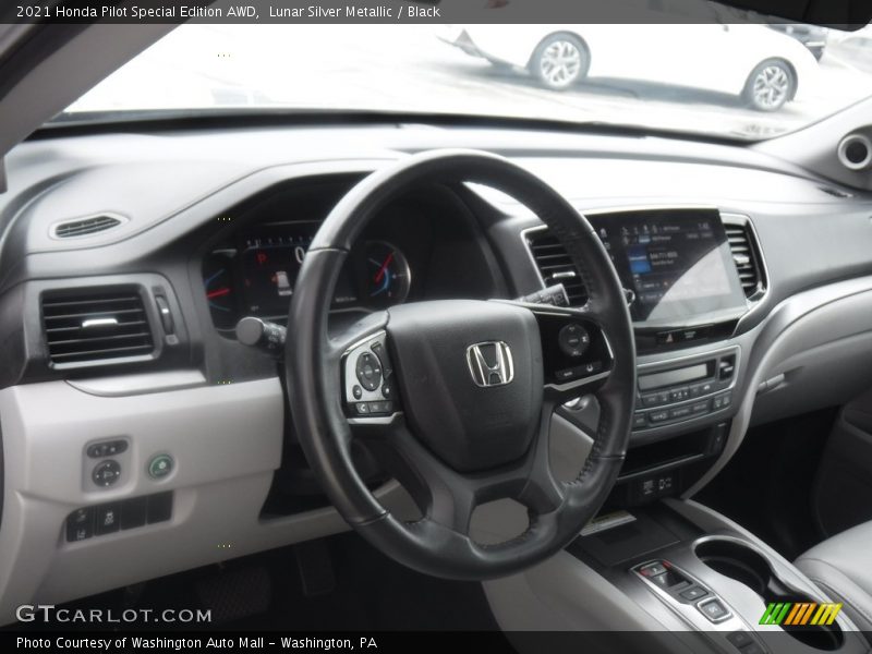 Lunar Silver Metallic / Black 2021 Honda Pilot Special Edition AWD