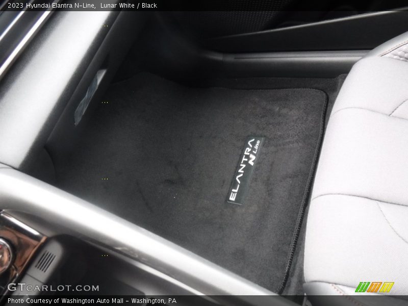 Lunar White / Black 2023 Hyundai Elantra N-Line