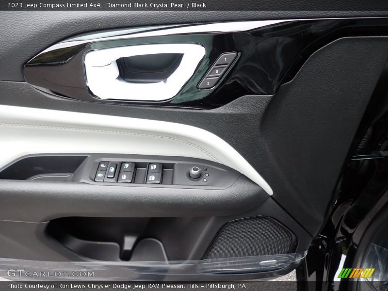 Diamond Black Crystal Pearl / Black 2023 Jeep Compass Limited 4x4