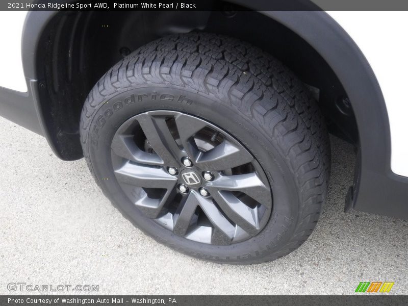 Platinum White Pearl / Black 2021 Honda Ridgeline Sport AWD