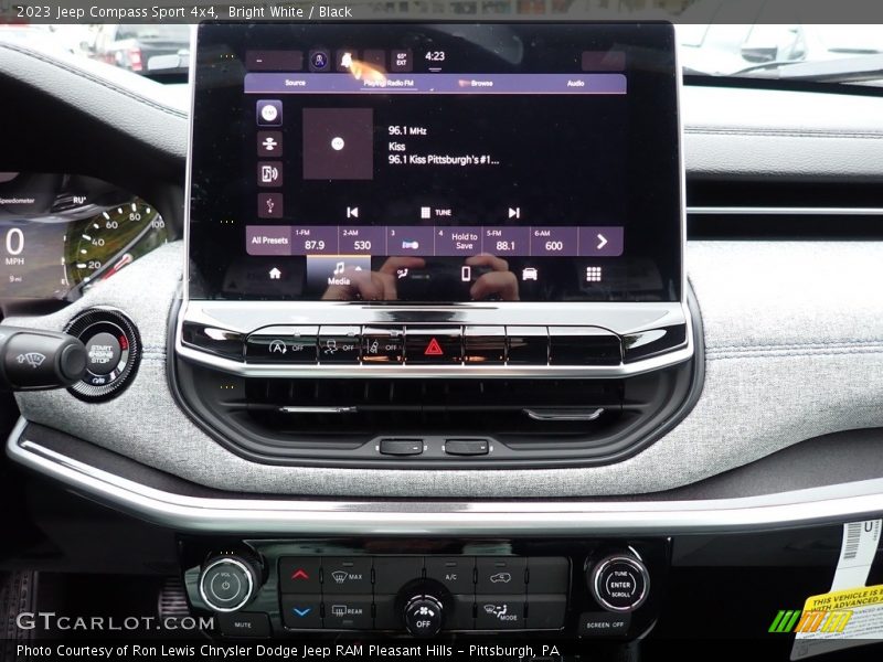 Bright White / Black 2023 Jeep Compass Sport 4x4
