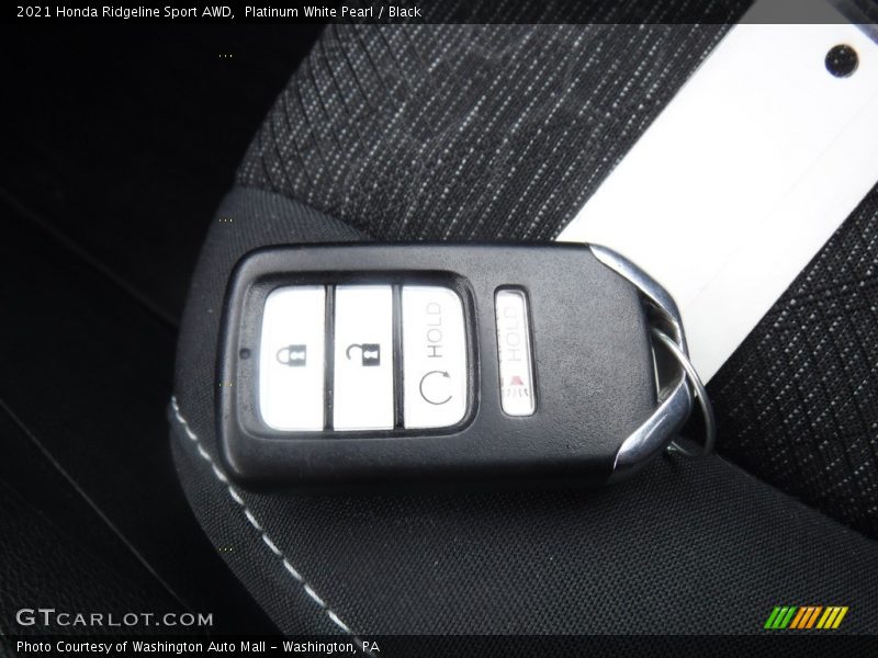 Platinum White Pearl / Black 2021 Honda Ridgeline Sport AWD