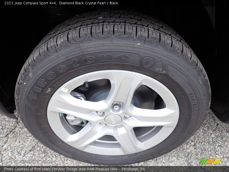 Diamond Black Crystal Pearl / Black 2023 Jeep Compass Sport 4x4