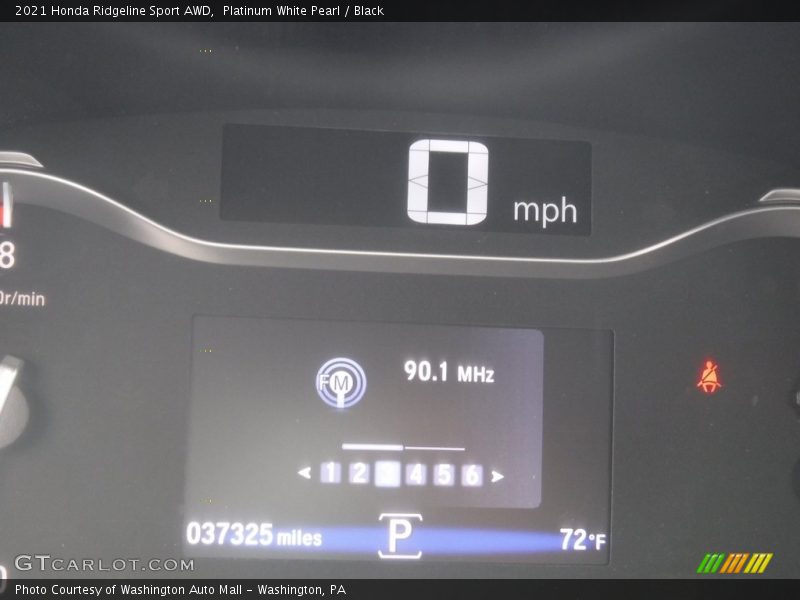 Platinum White Pearl / Black 2021 Honda Ridgeline Sport AWD