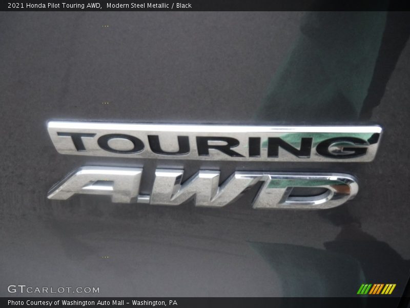 Modern Steel Metallic / Black 2021 Honda Pilot Touring AWD