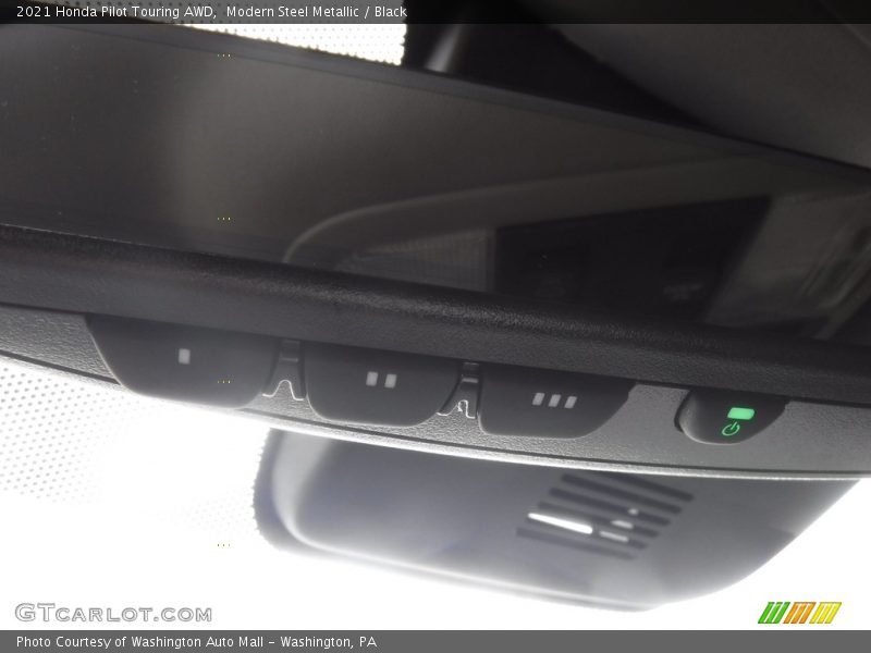 Modern Steel Metallic / Black 2021 Honda Pilot Touring AWD