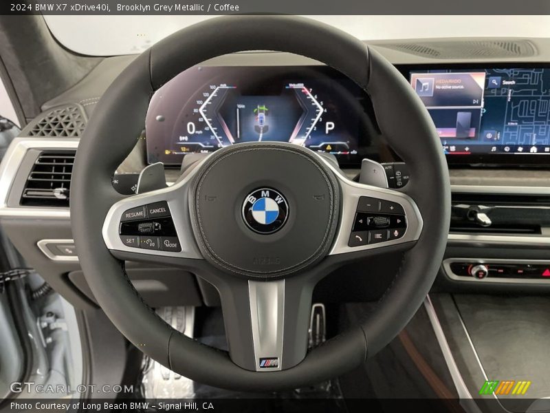  2024 X7 xDrive40i Steering Wheel