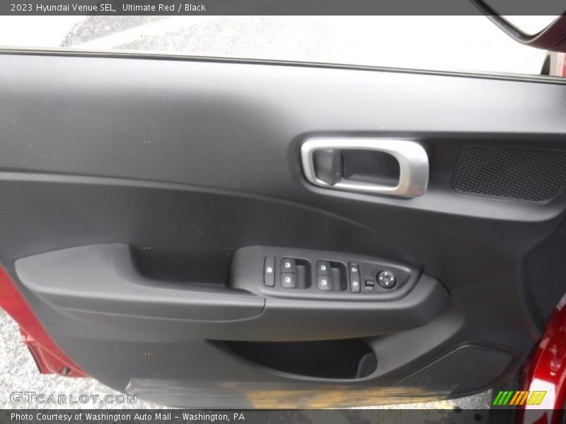 Door Panel of 2023 Venue SEL