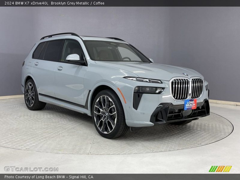 Brooklyn Grey Metallic / Coffee 2024 BMW X7 xDrive40i