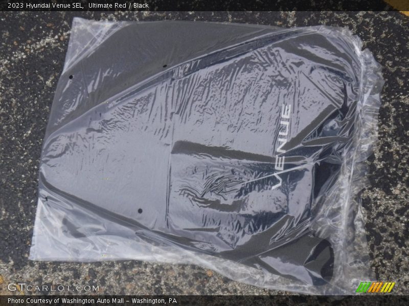 Ultimate Red / Black 2023 Hyundai Venue SEL